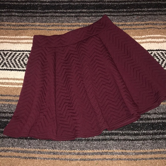 Forever 21 Dresses & Skirts - Skater skirt pleated - stretches